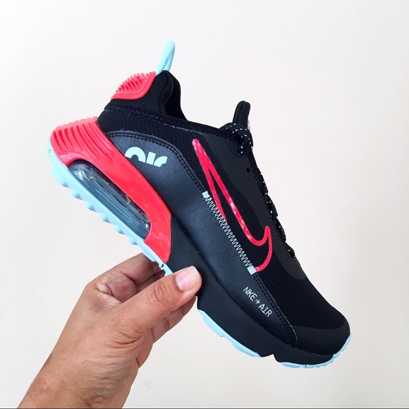 Nike Air Max 2090 - Picture 2 of 7
